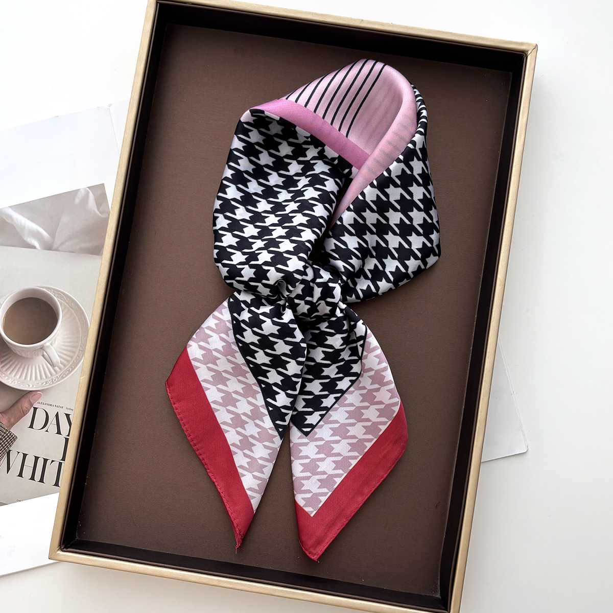 New Printed Square Scarf For W - Silk Neck Scarf recension och pris