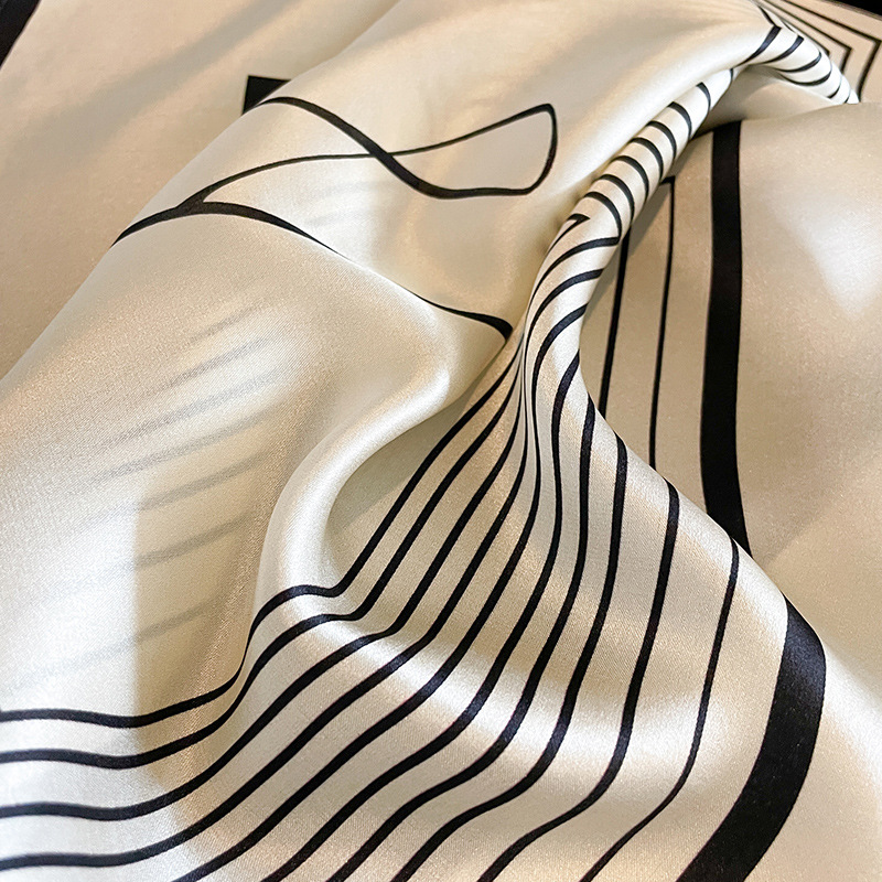 Design Shawl 100% Real Silk Sq - Ascot Neck Scarf recension och pris